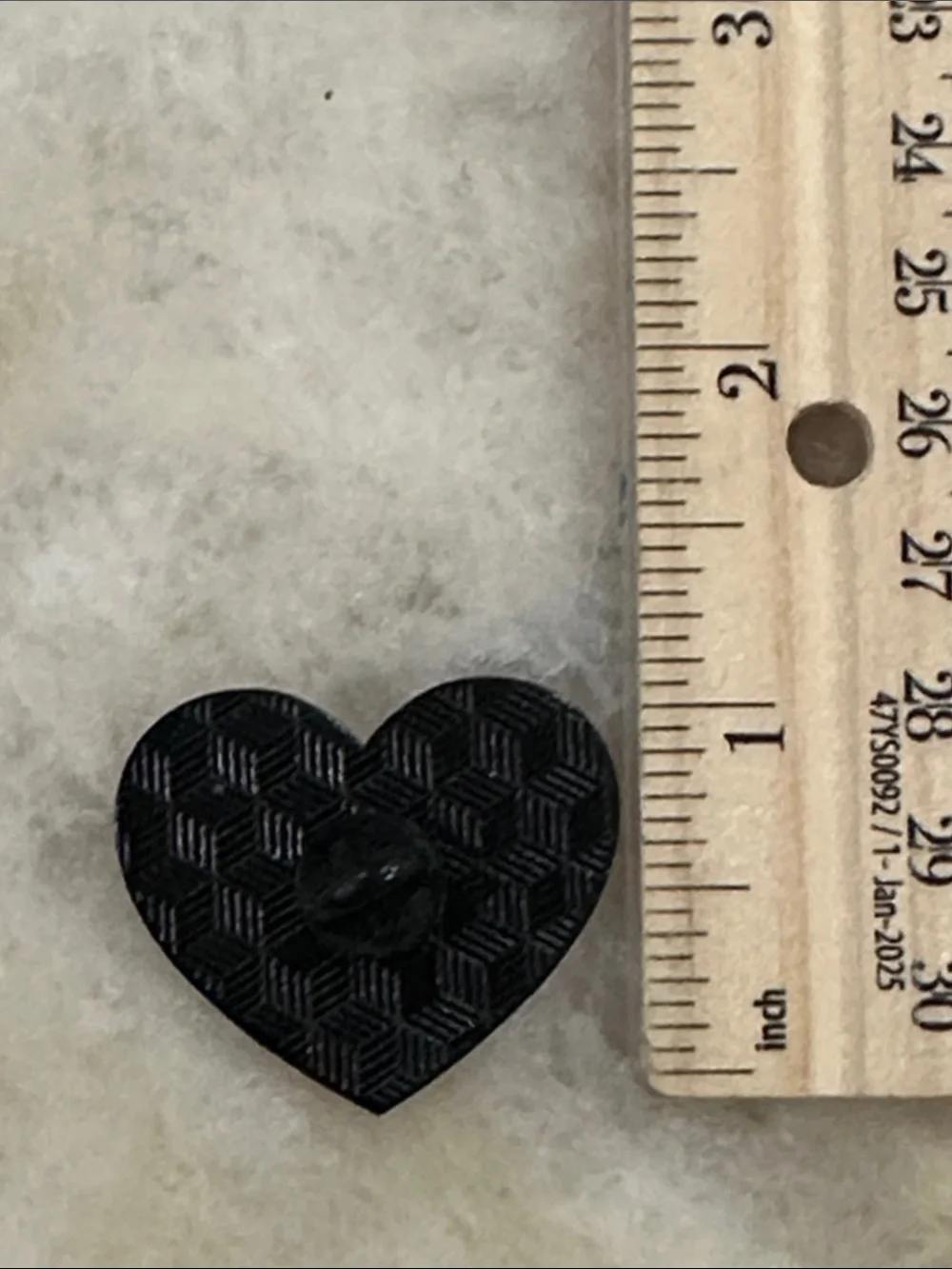 Heart-Shaped Cat Pattern Enamel Pin - Multicolor